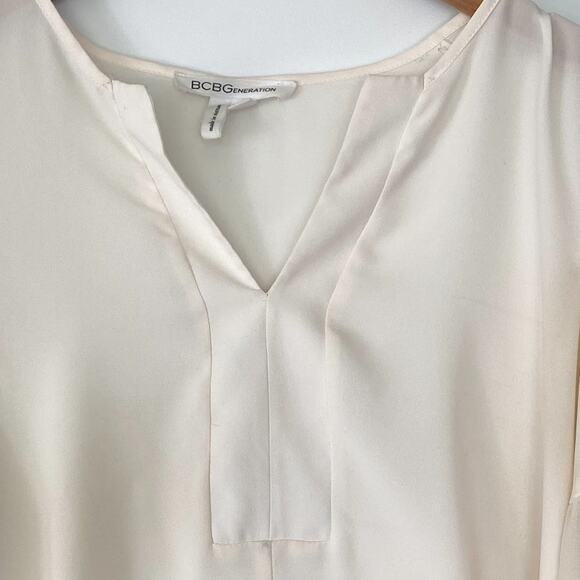 BCBGeneration Ivory Blouson 3/4 Sleeve Blouse Top - Picture 5 of 10